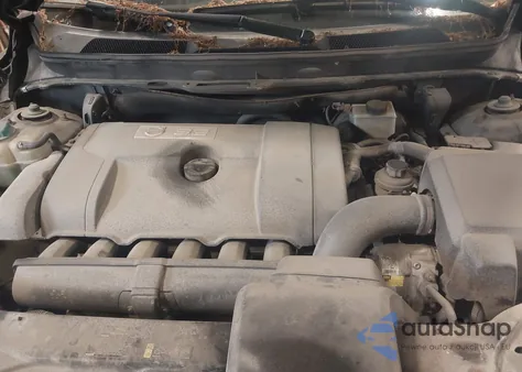 2014 Volvo Xc90 3.2 Platinum from USA, damaged, VIN YV4952CZ8E1690108